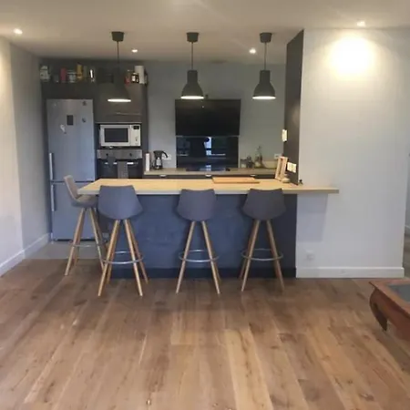 Апартаменты Confortable Appartement T3 Avec Balcon *