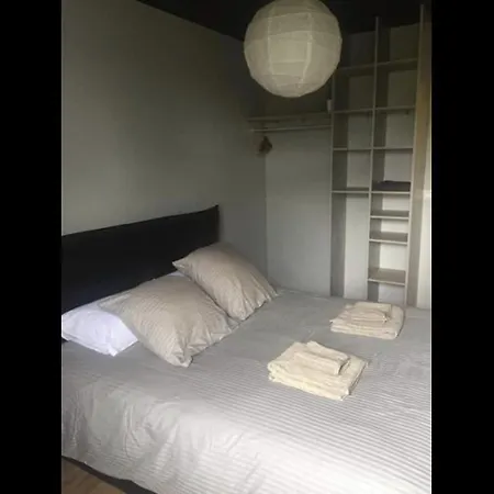 Confortable Appartement T3 Avec Balcon Апартаменты *